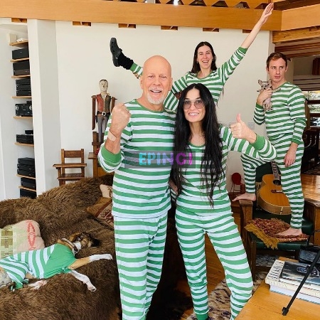Bruce Willis and Demi Moore quarantine together Self-Isolate