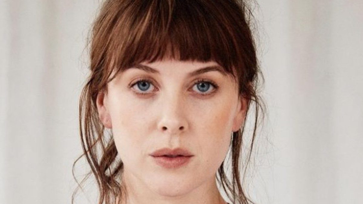 Alexandra Roach